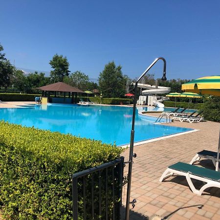 Pizzo Beach Club. One Bedroom Apt 13G 外观 照片