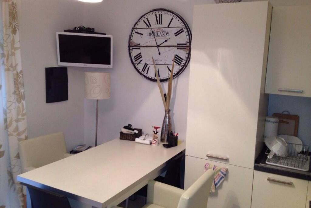 Pizzo Beach Club. One Bedroom Apt 13G 外观 照片